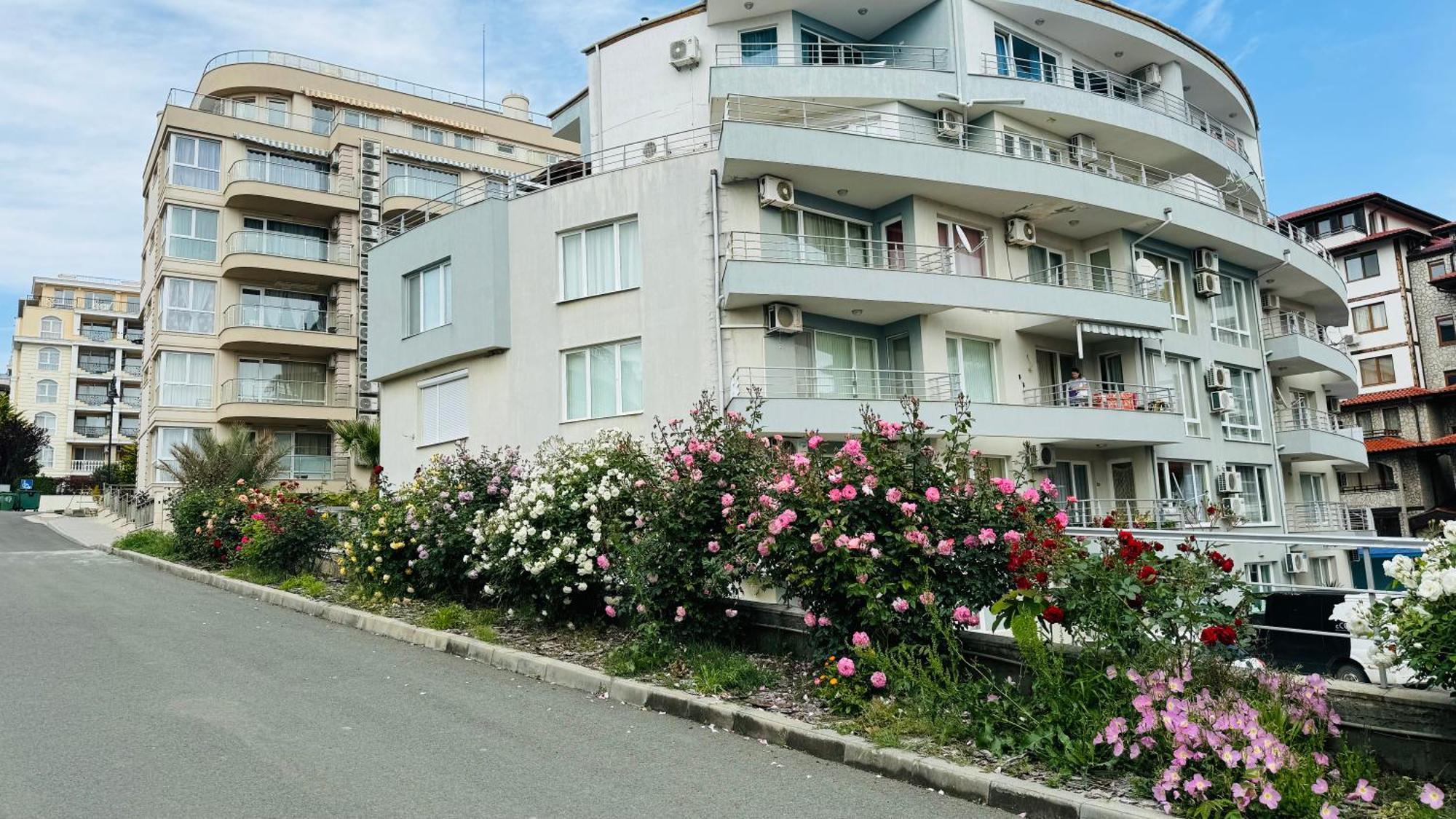 Апартаменти "Бриз" Sveti Vlas Exterior photo